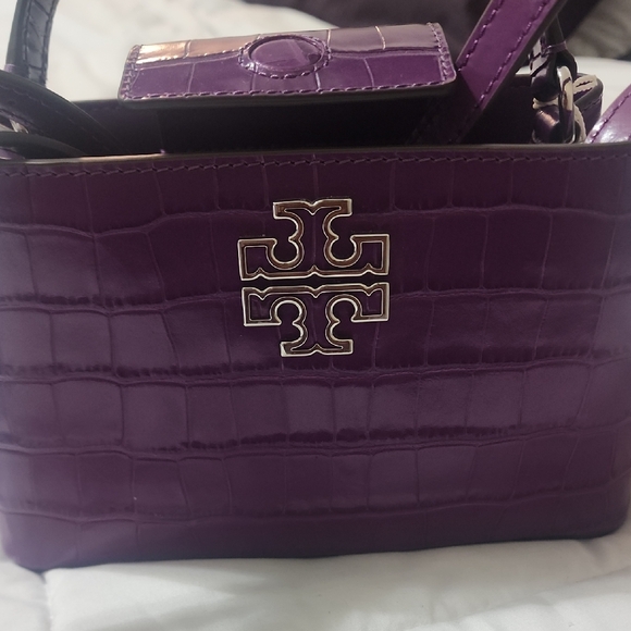 Tory Burch Handbags - Tory Burch Purple Croc-Embossed Shoulder Bag